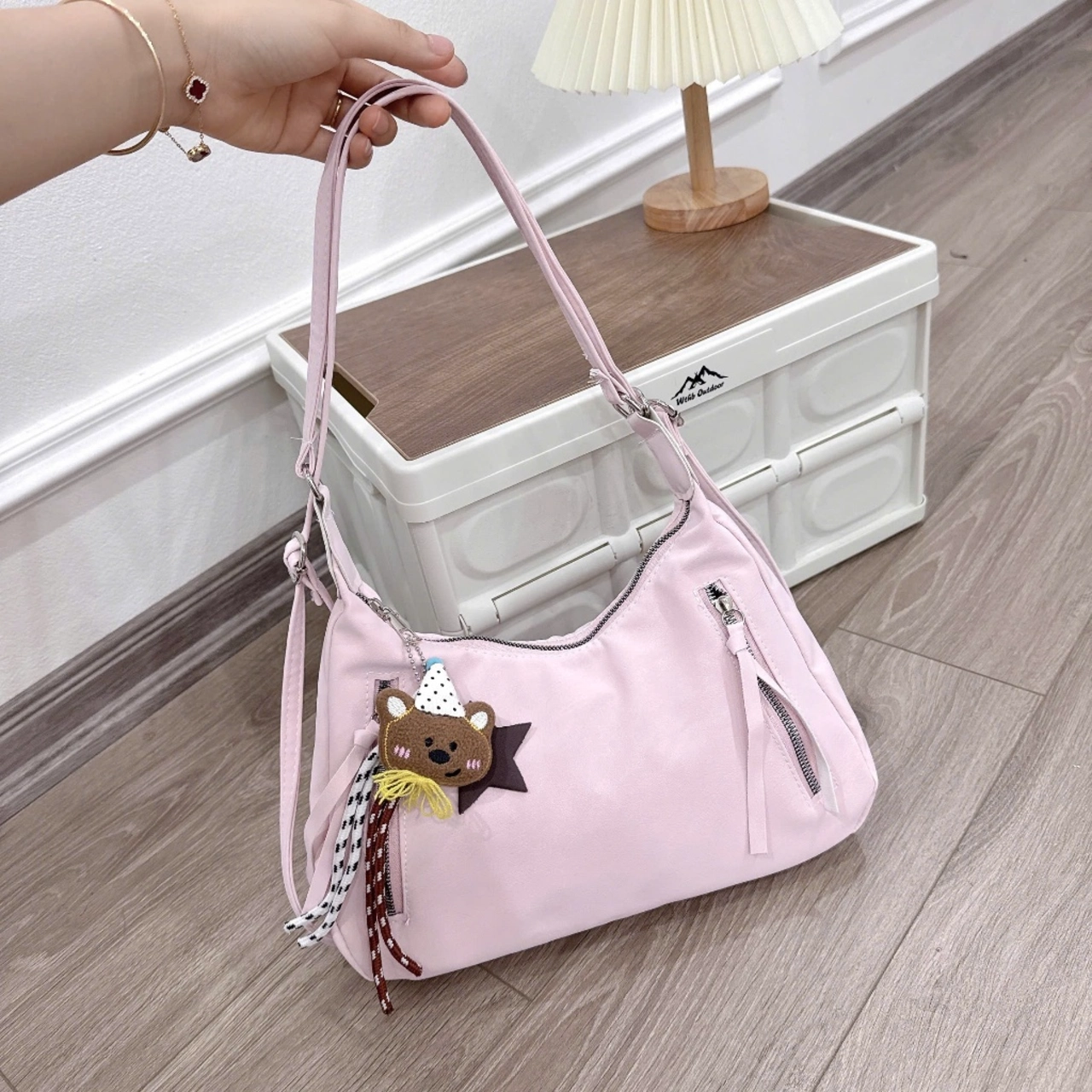 (Tặng Kèm Charm) Túi Xách Nữ Cunbag Dáng Bán Nguyệt Phối Ngăn Zipper Hàn Quốc CUN844